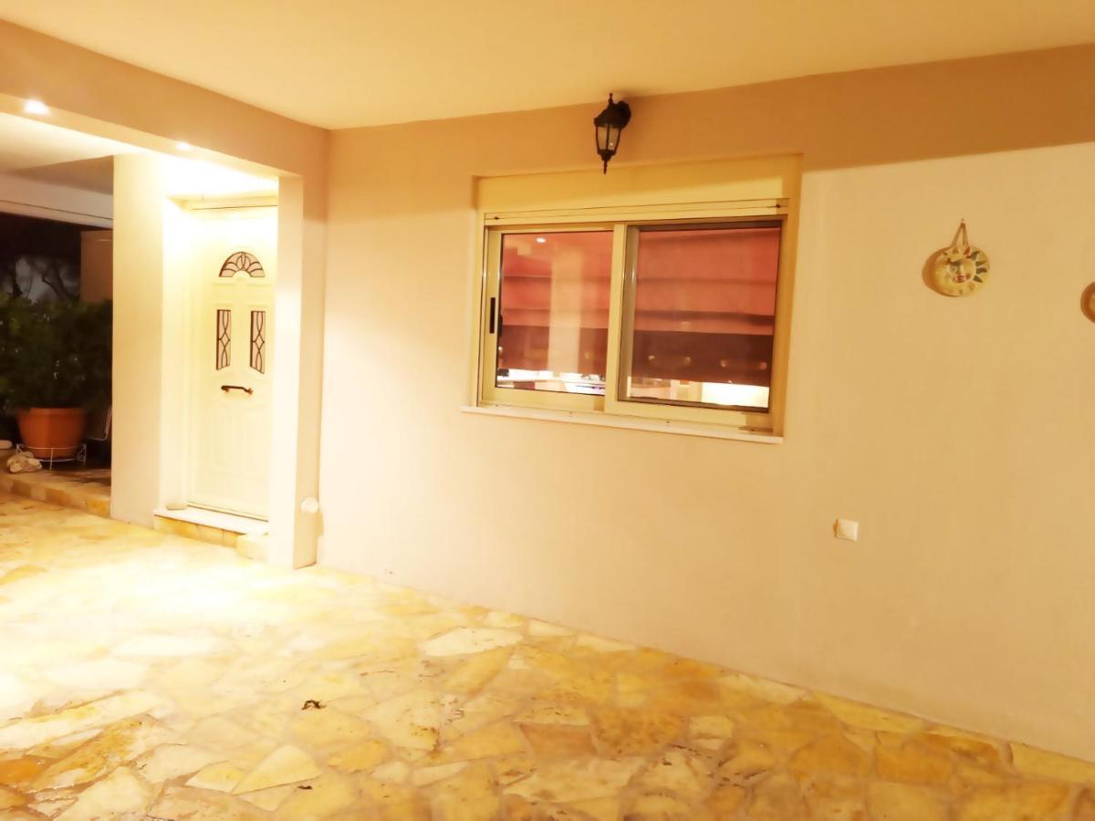 Ferienwohnung Διαμερισμα Su Casa Koropi Exterior foto